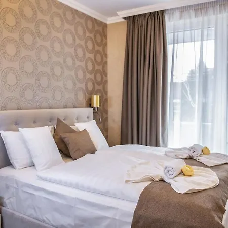 Апарт-отель Carbona 105 Хевиз