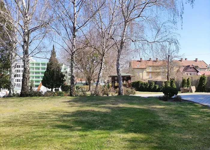 Carbona 105 Апарт-отель 4*